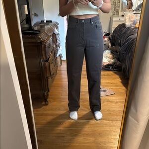 Gray High-Waisted Jeans